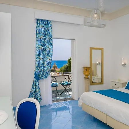 Royal Prisco Hotel 3*