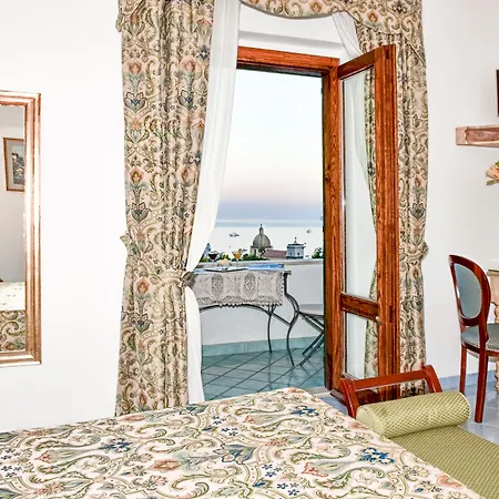 Royal Prisco 3*