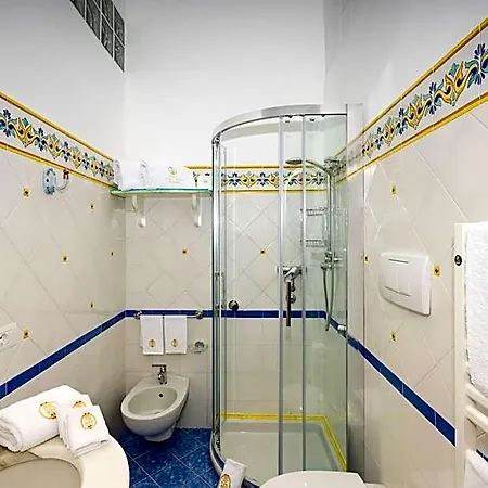Hotel Royal Prisco 3*